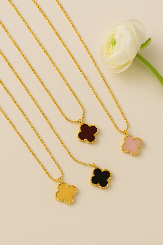 Lucky Clover Necklace – 18K Gold-Plated Stainless Steel with Shell Inlay